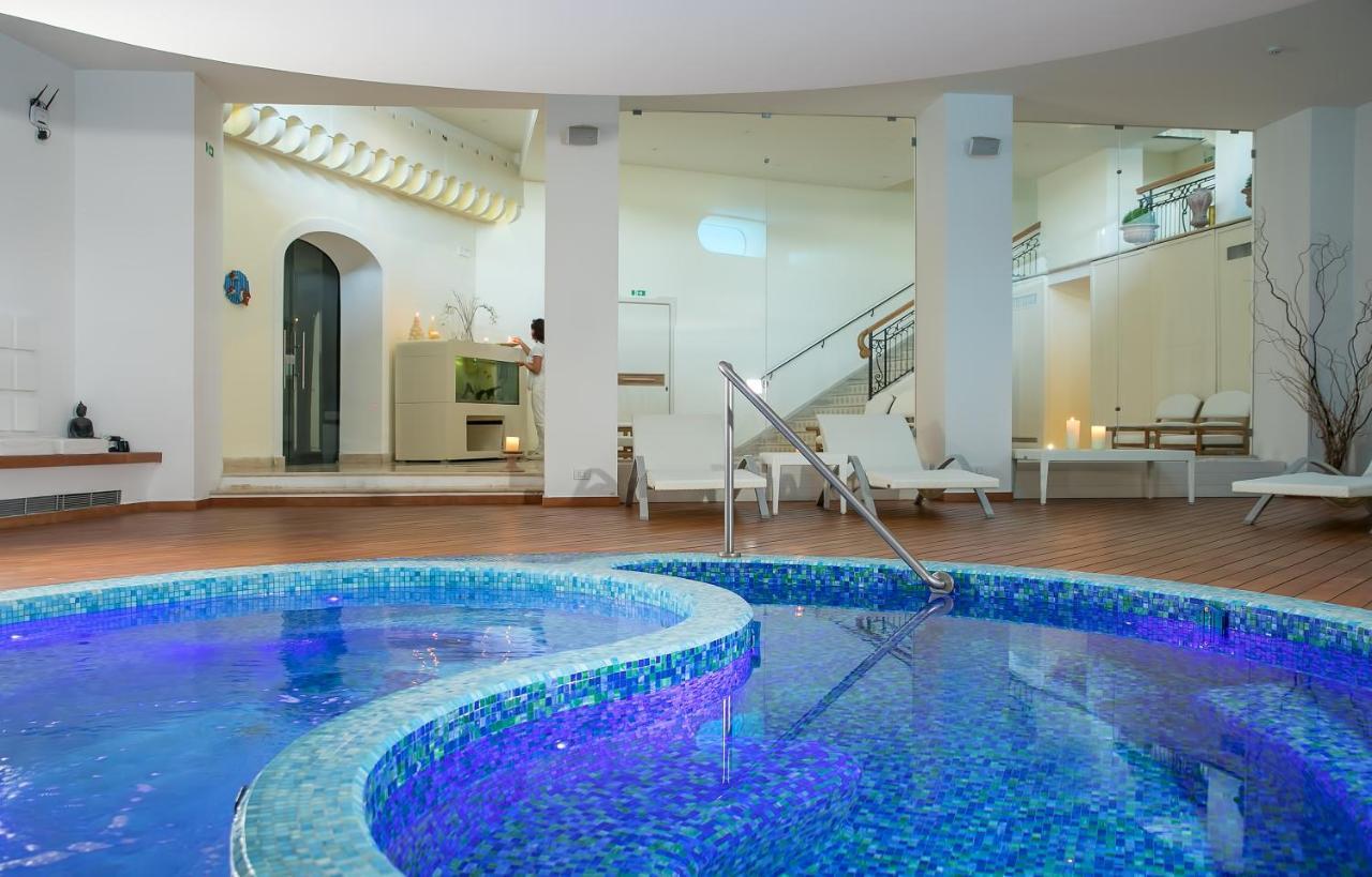 Via Capo Rooms Сорренто Екстер'єр фото